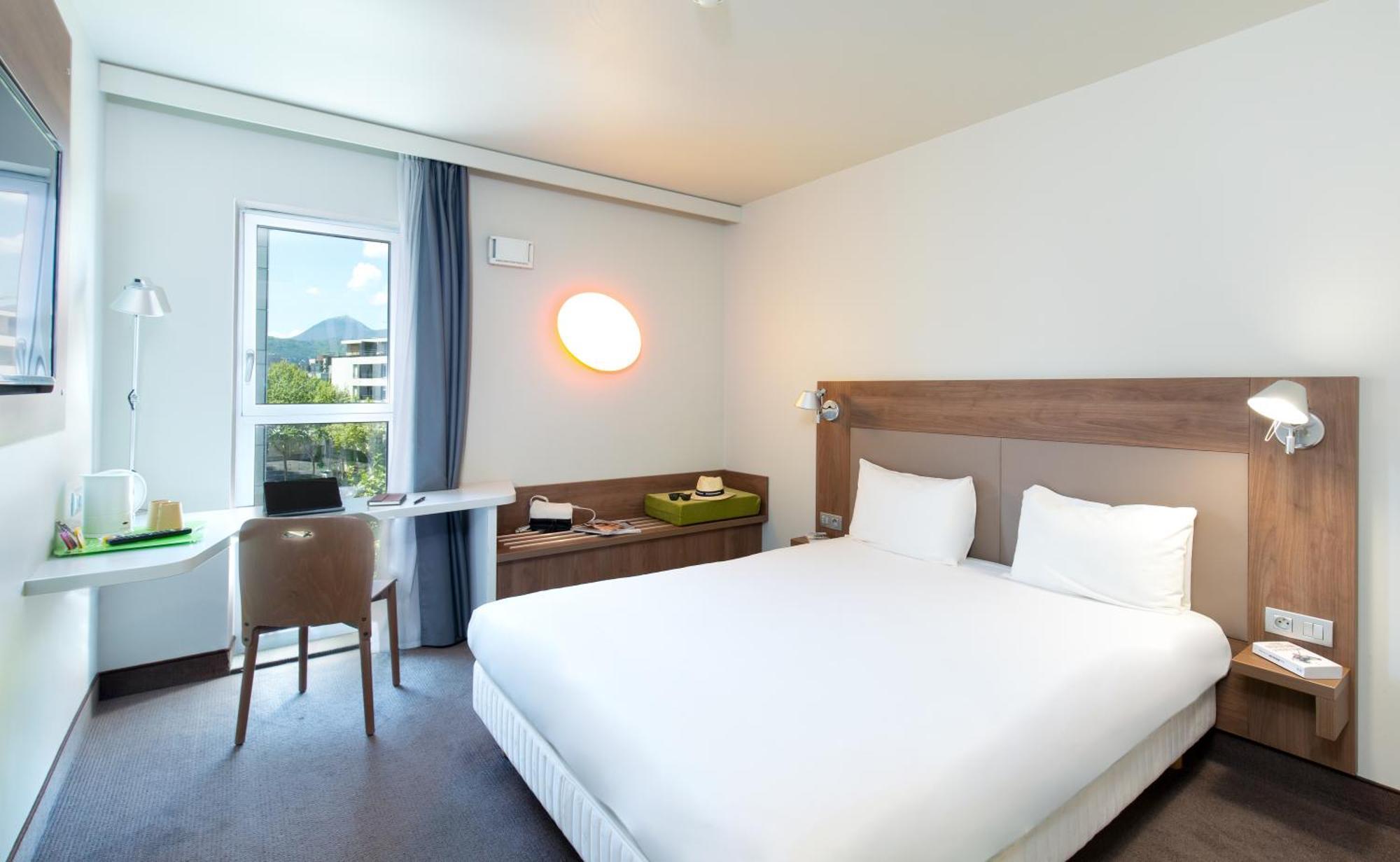 Campanile Clermont Ferrand Centre Hotel Kültér fotó